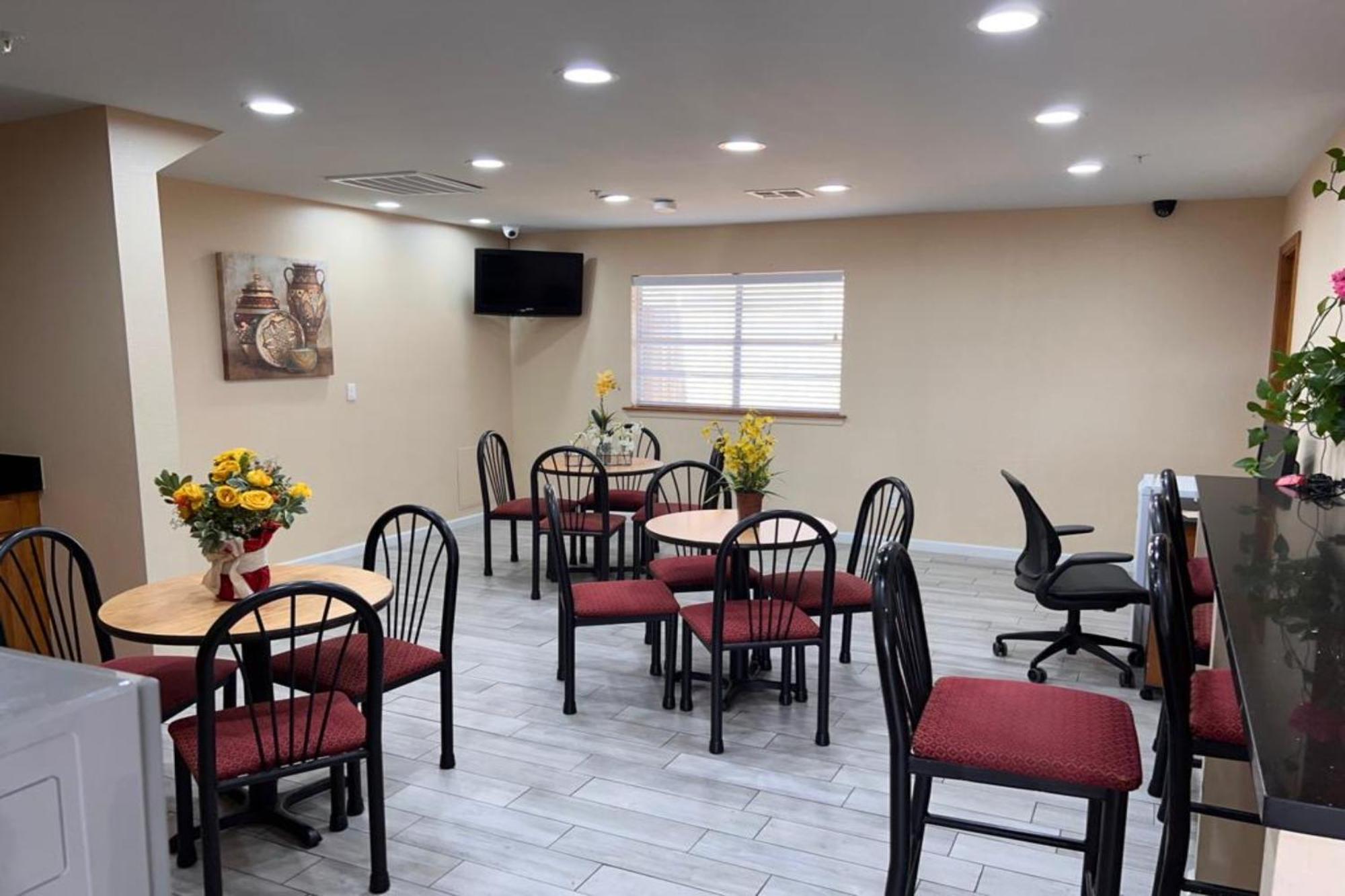 Cambridge Inn Оклахома Сити Екстериор снимка