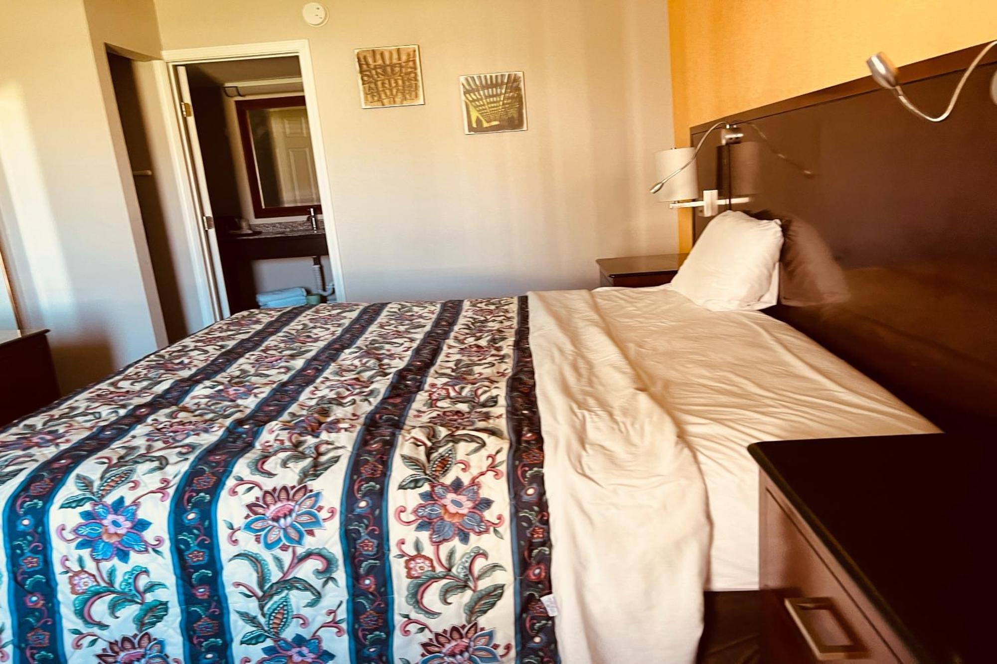 Cambridge Inn Оклахома Сити Екстериор снимка